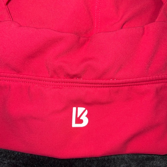 Buffbunny Women's Hot Pink Cross-Back Sports Bra - Picture 3 of 5